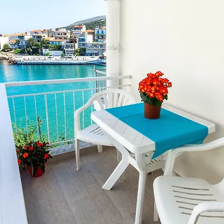 Aglaia Skála Marión