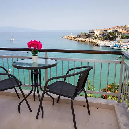 Apartment Aglaia *