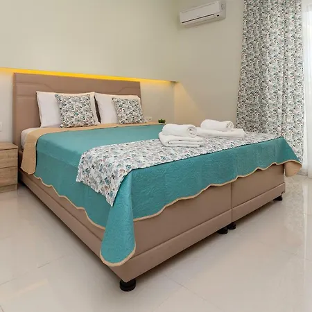 Apartment Aglaia *