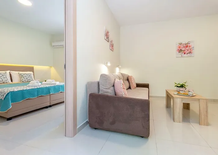 Aglaia Apartament Skála Marión